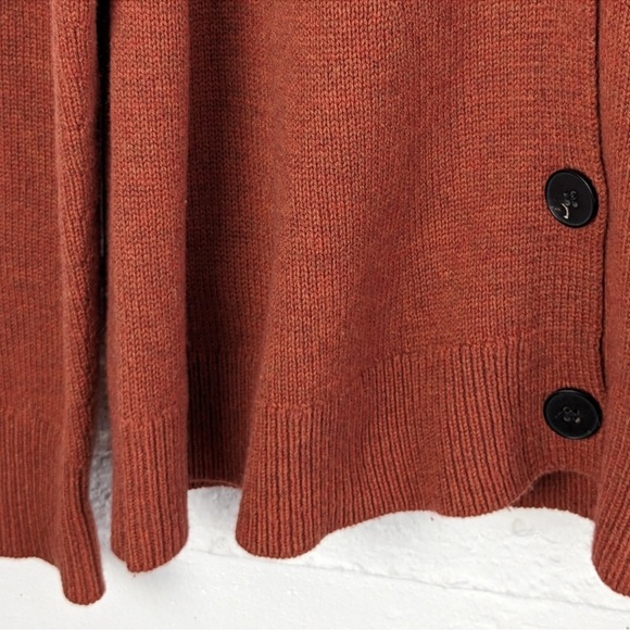 Toast • Swingy Merino Wool Cardigan - Picture 4 of 9